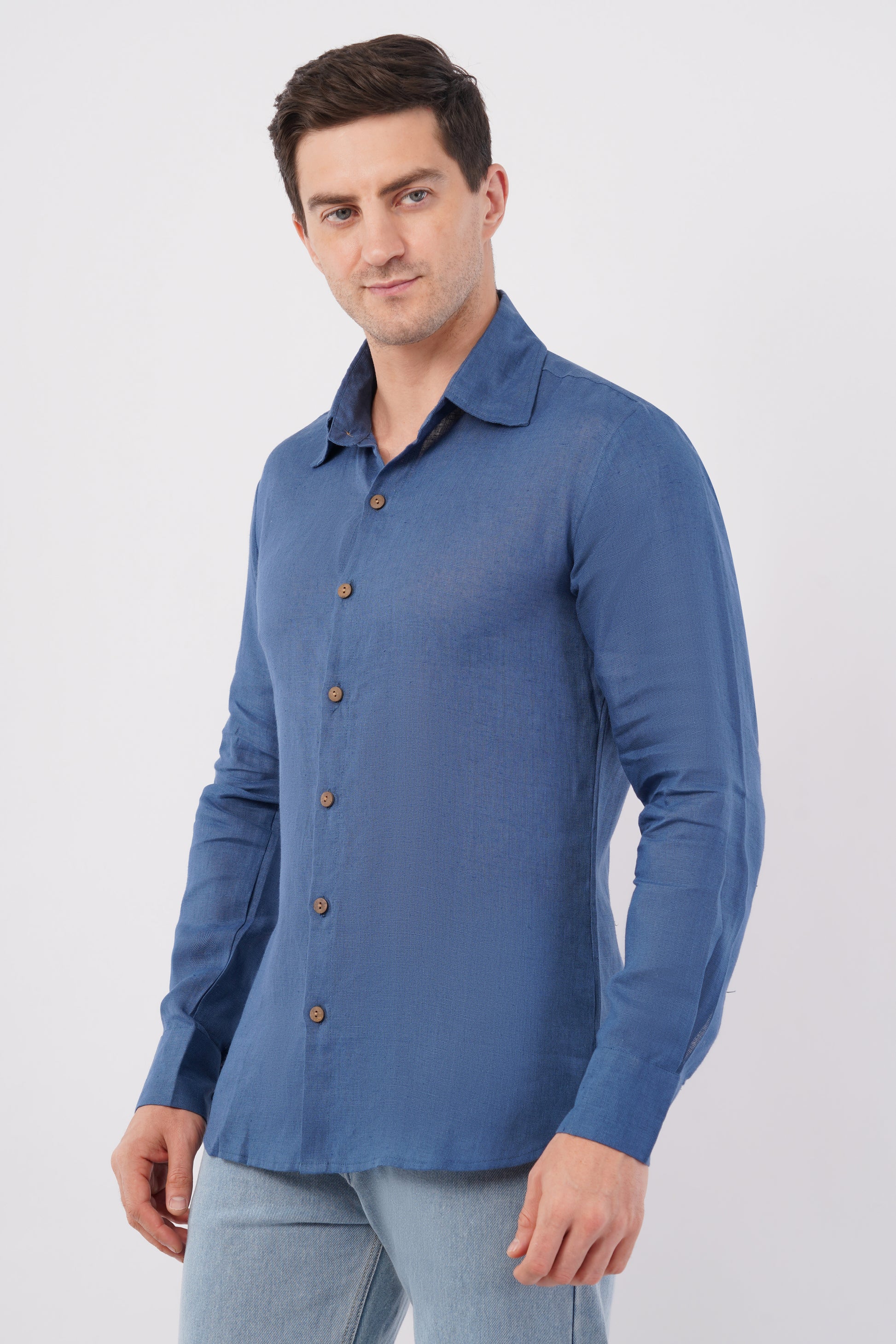 River Blue Pure Flax Linen Shirt – sustainable men’s linen shirt by The Majestic Peacock.