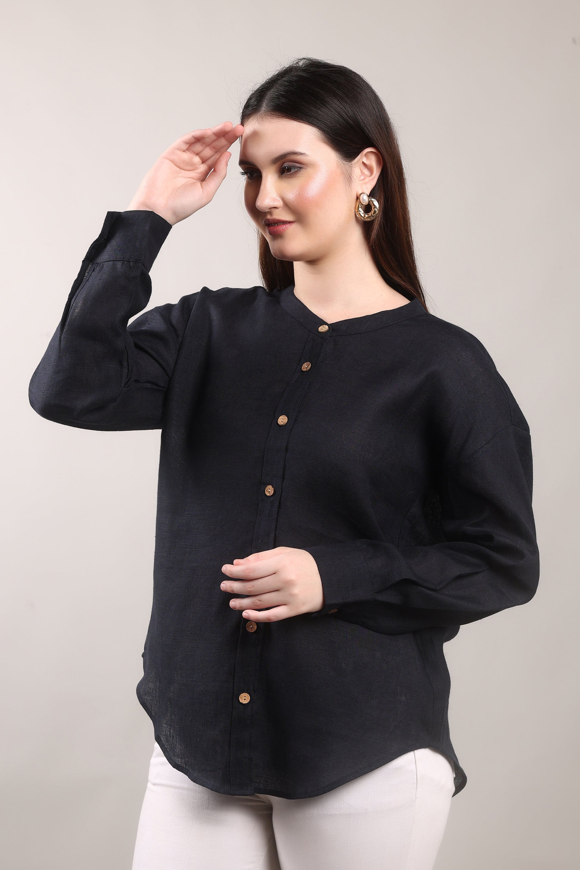 Kohl Ember Pure Flax Linen Shirt by The Majestic Peacock – sustainable Indian men’s linen shirt in deep charcoal tone.