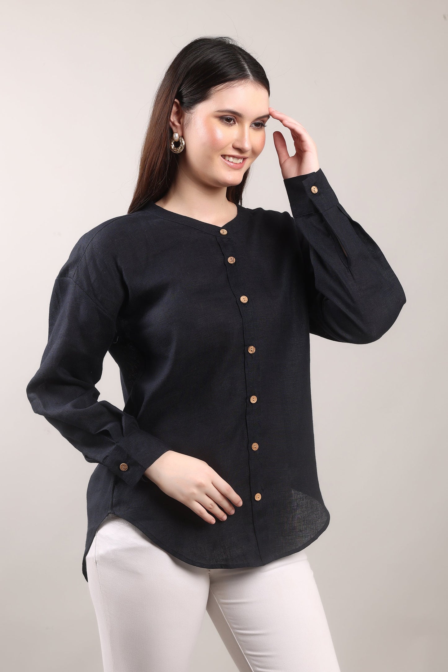 Kohl Ember Pure Flax Linen Shirt by The Majestic Peacock – sustainable Indian men’s linen shirt in deep charcoal tone.